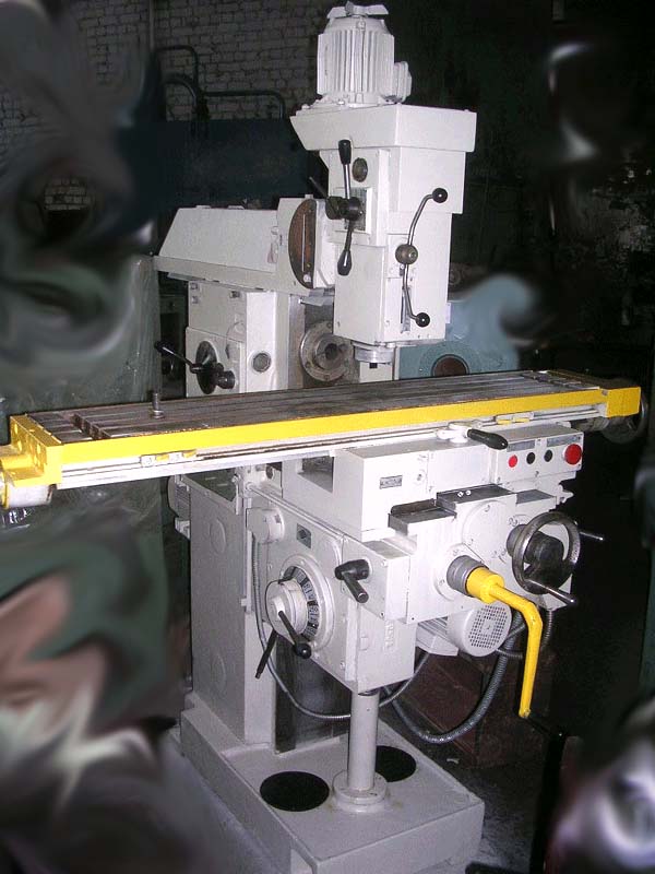 6Е80Ш Верстат широкоуніверсальний фрезерный консольный